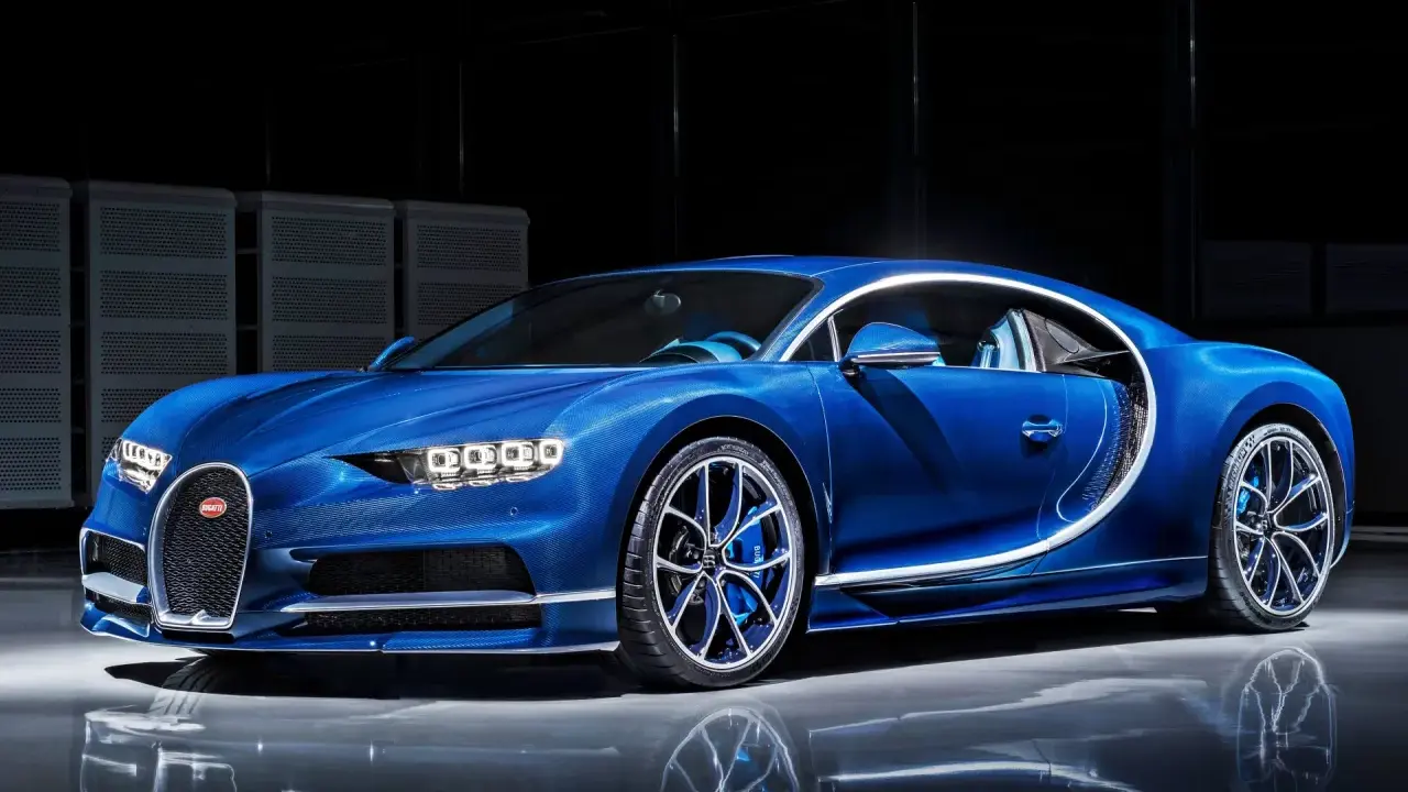 Ile pali Bugatti Chiron? Szokujące 48 l/100 km i koszty W16