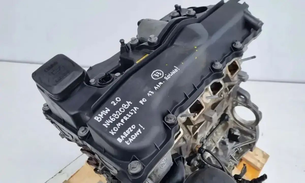 Silnik benzynowy BMW 2.0 N46B20BA, z kompresją po 13 atm. Bardzo ładny!