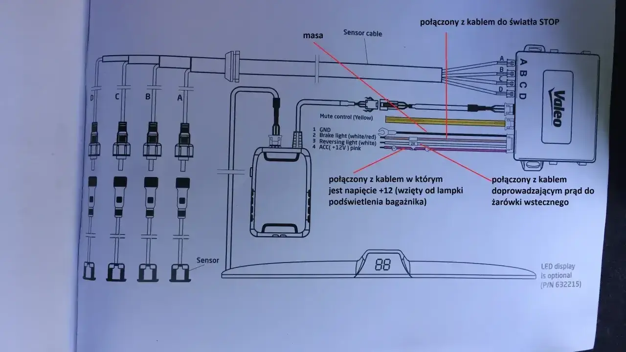Schemat montażu czujników parkowania Valeo. Pokazuje połączenia z lampą stop, zasilaniem i czujnikami.