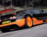 Bugatti Veyron: Ile ma koni? Od 1001 do 1200 KM i rekordy!
