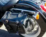 Montaż sakw motocyklowych: Bezpieczeństwo i stabilność krok po kroku