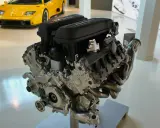 Silnik Lamborghini V10. Gdyby był zatarty, objawy byłyby widoczne w jego stanie.