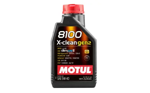 Olej Motul 8100 X-clean gen2 SAE 5W-40, spełniający normę ACEA C3, to syntetyczny olej do nowoczesnych silników.