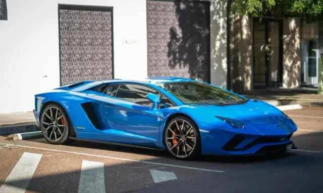 Ile kosztuje Lamborghini w Polsce? Ceny, personalizacja i utrzymanie