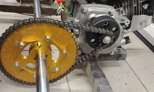 Jak rozkuć łańcuch motocyklowy? Zrób to sam i zaoszczędź!