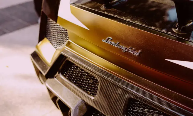 Ile kosztuje Lamborghini Huracan? Pełna analiza cen i kosztów!