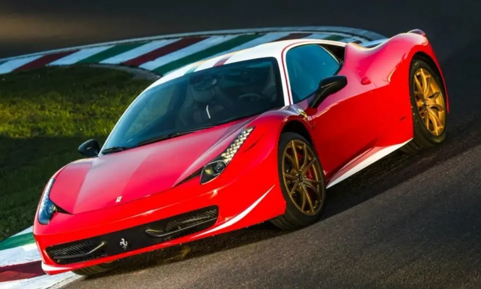 Ferrari 458 Italia: Koszty posiadania. Inwestycja czy pułapka?